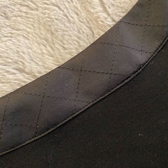 Chanel 3/4 sleeve black top, S - Picture 3 of 12